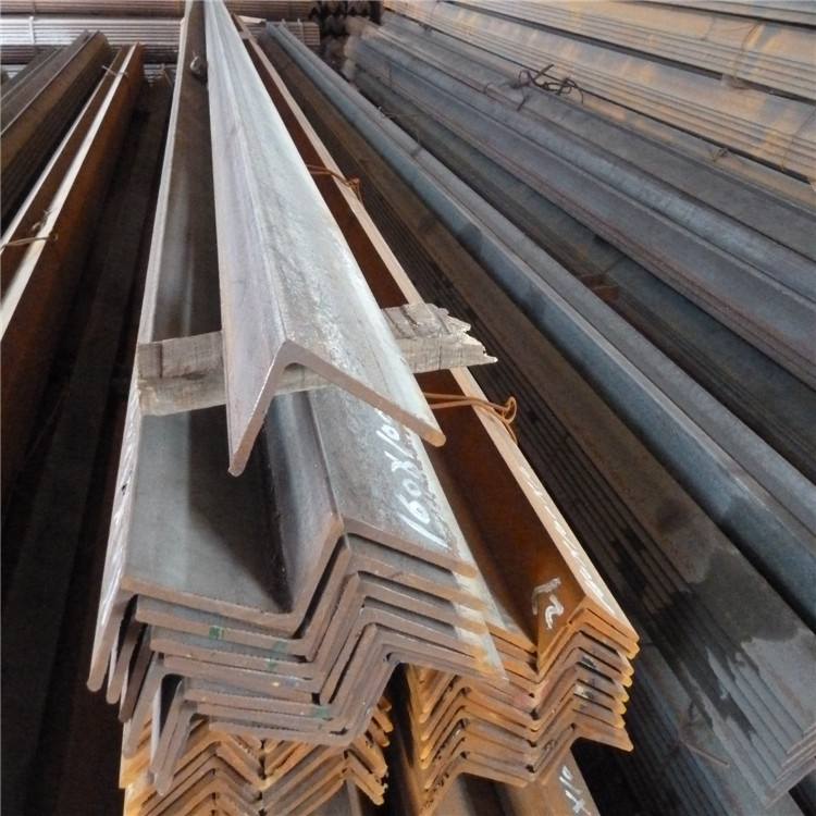 镀锌角钢大量现货供应当地制造商