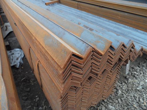 专业生产制造低合金角钢供应商用途广泛