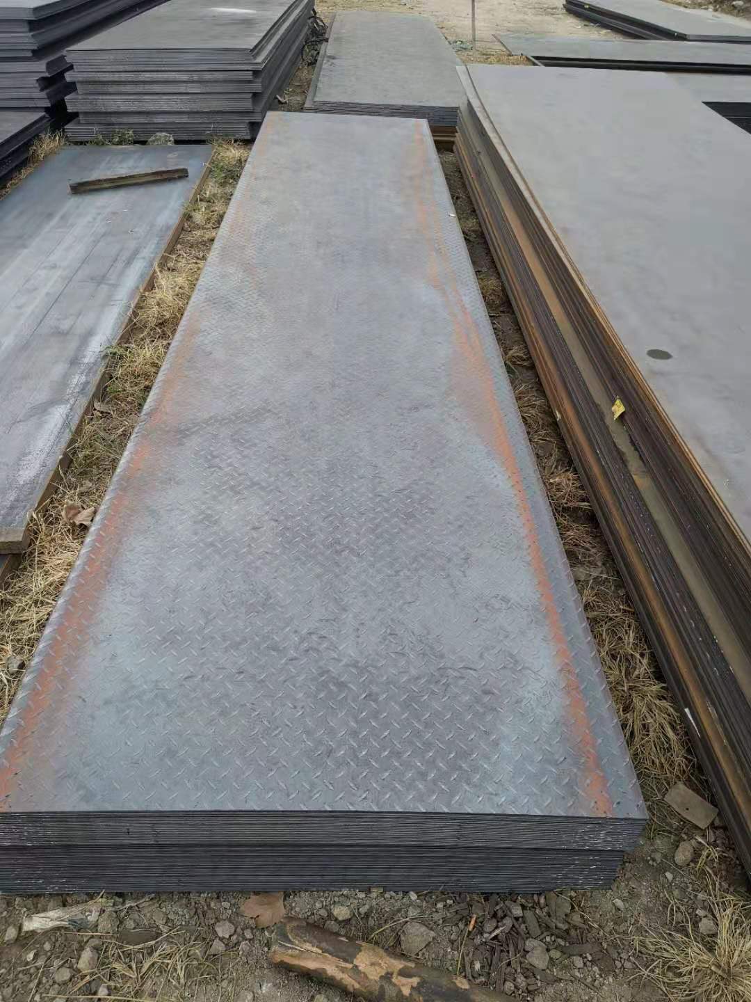q235b花纹板花纹防滑铁板现货实力雄厚品质保障